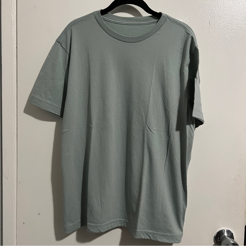 basic teal tee